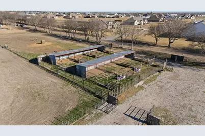 500 County Road 1105, Rio Vista, TX 76093 - Photo 17