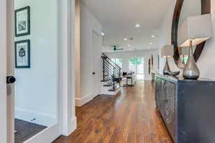 400 Cristler Ave, Dallas, TX 75223 - Photo 7