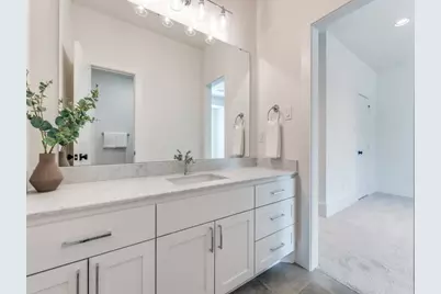 400 Cristler Avenue, Dallas, TX 75223 - Photo 33