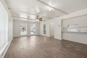 410 Charlotte St, Duncanville, TX 75137 - Photo 7