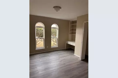 7605 Pinehurst Drive W, Fort Worth, TX 76134 - Photo 13