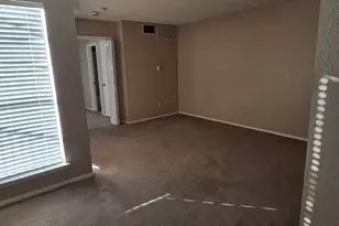 9811 Walnut St, Dallas, TX 75243 - Photo 9