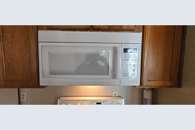 9811 Walnut Street #301, Dallas, TX 75243 - Photo 5