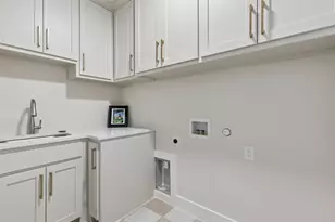 1830 Heritage Knll Dr, Sherman, TX 75092 - Photo 23