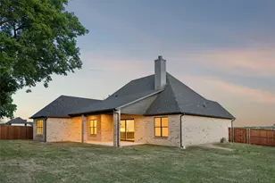 1830 Heritage Knll Dr, Sherman, TX 75092 - Photo 5