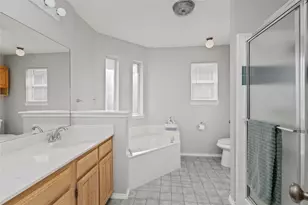 425 Kelley Ct, Fort Worth, TX 76120 - Photo 17