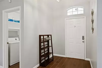 425 Kelley Court, Fort Worth, TX 76120 - Photo 5