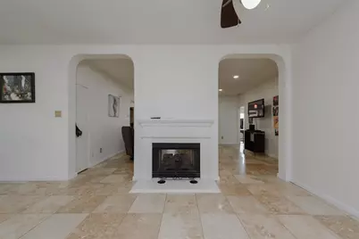 640 Alcove Drive, Little Elm, TX 75068 - Photo 5