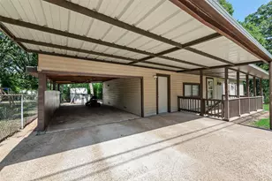 176 Forest Ln, Gun Barrel City, TX 75156 - Photo 9