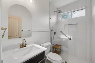 2434 Avenue A, Grand Prairie, TX 75051 - Photo 19