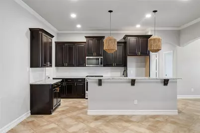 2434 Avenue A, Grand Prairie, TX 75051 - Photo 11