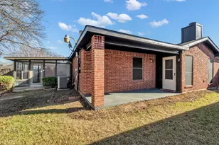 319 Faircrest Dr, Arlington, TX 76018 - Photo 29