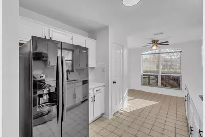 319 Faircrest Drive, Arlington, TX 76018 - Photo 13