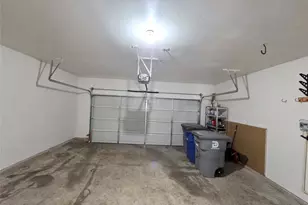 7926 Greengate Dr, Dallas, TX 75249 - Photo 35