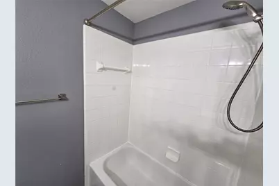 7926 Greengate Drive, Dallas, TX 75249 - Photo 31