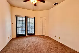 4800 W Lovers Ln, Dallas, TX 75209 - Photo 11
