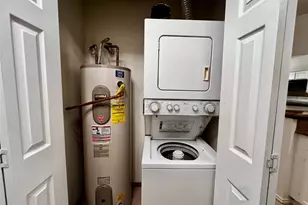 4800 W Lovers Ln, Dallas, TX 75209 - Photo 7