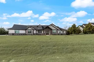 2335 Providence Wy, Nevada, TX 75173 - Photo 1