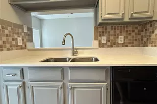 3617 W Northgate Dr, Irving, TX 75062 - Photo 9