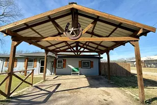 9206 Morris Dr, Hawk Cove, TX 75474 - Photo 5