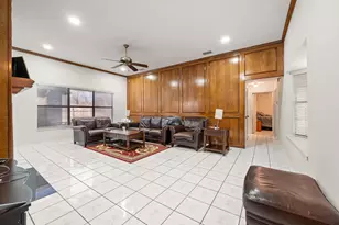 2813 Andrea Ln, Garland, TX 75040 - Photo 7