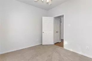 1508 Leaning Oak Ln, Cleburne, TX 76033 - Photo 21