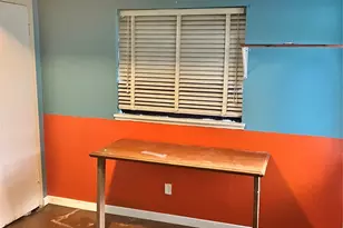 4321 Greenbriar Dr, Bellmead, TX 76705 - Photo 9