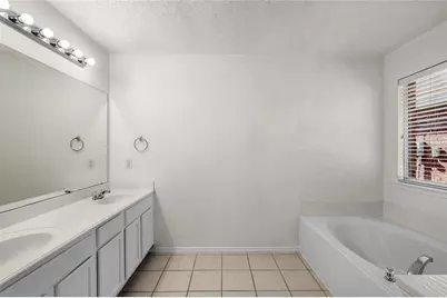 9808 Nixon Drive, McKinney, TX 75072 - Photo 11