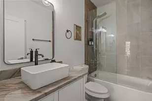 500 W Sanford St, Arlington, TX 76011 - Photo 9