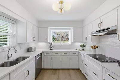 9034 Windy Crest Drive, Dallas, TX 75243 - Photo 7