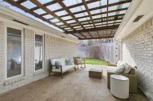 9034 Windy Crest Dr, Dallas, TX 75243 - Photo 27