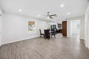 2509 Avenel Dr, Farmers Branch, TX 75234 - Photo 3