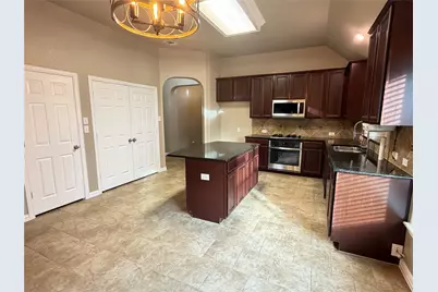 10329 Stoneside Trail, Fort Worth, TX 76244 - Photo 9