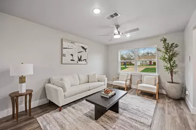 226 W Center Street, Duncanville, TX 75116 - Photo 9