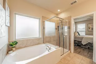 153 Hidden Creek Ct, Saginaw, TX 76131 - Photo 15