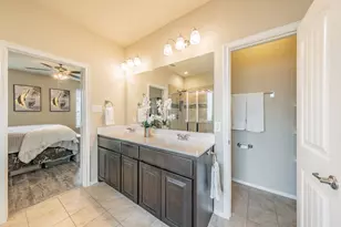 153 Hidden Creek Ct, Saginaw, TX 76131 - Photo 17