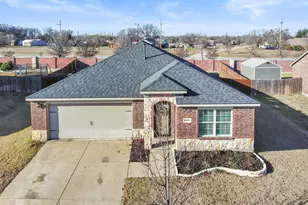 1302 Cedar Hollow Dr, Princeton, TX 75407 - Photo 3