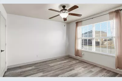 1302 Cedar Hollow Drive, Princeton, TX 75407 - Photo 7