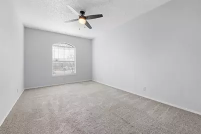 1135 Southpointe Drive, DeSoto, TX 75115 - Photo 11