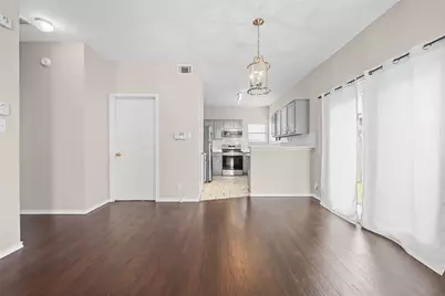 1135 Southpointe Drive, DeSoto, TX 75115 - Photo 7