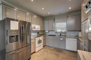 600 Maple St, Commerce, TX 75428 - Photo 11