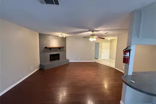 528 Park Center Blvd, Saginaw, TX 76179 - Photo 3