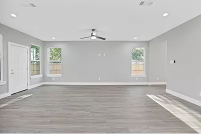 1636 Elsie Faye Heggins, Dallas, TX 75215 - Photo 11