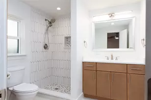 1241 Stevens Ridge Dr, Dallas, TX 75211 - Photo 11