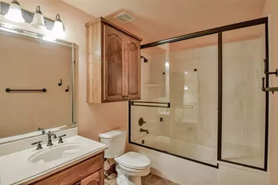 1501 S Chisholm Trail, Granbury, TX 76048 - Photo 31