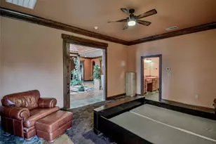 1501 S Chisholm Trail, Granbury, TX 76048 - Photo 19