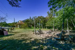 1501 S Chisholm Trail, Granbury, TX 76048 - Photo 39