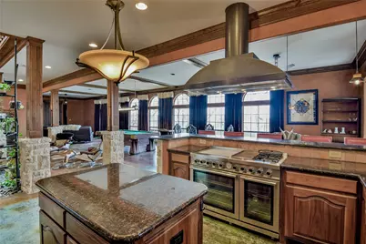 1501 S Chisholm Trail, Granbury, TX 76048 - Photo 9