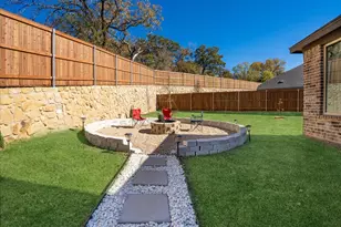 7045 Pecan Gln Pl, Fort Worth, TX 76120 - Photo 31