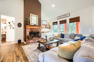 265 Hickory Ct, Quinlan, TX 75474 - Photo 7